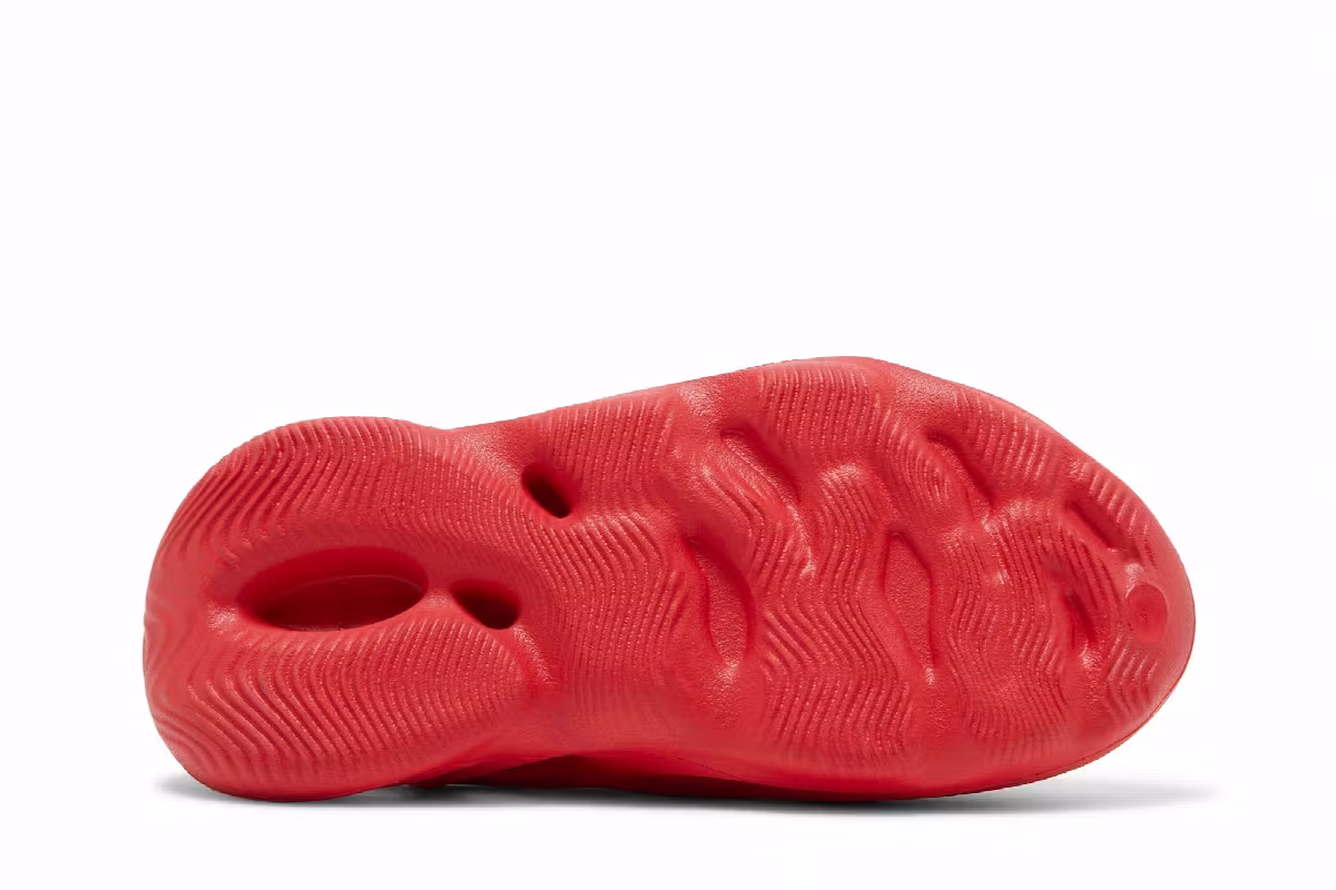 adidas Yeezy Foam Runner Kids Vermilion, view 5