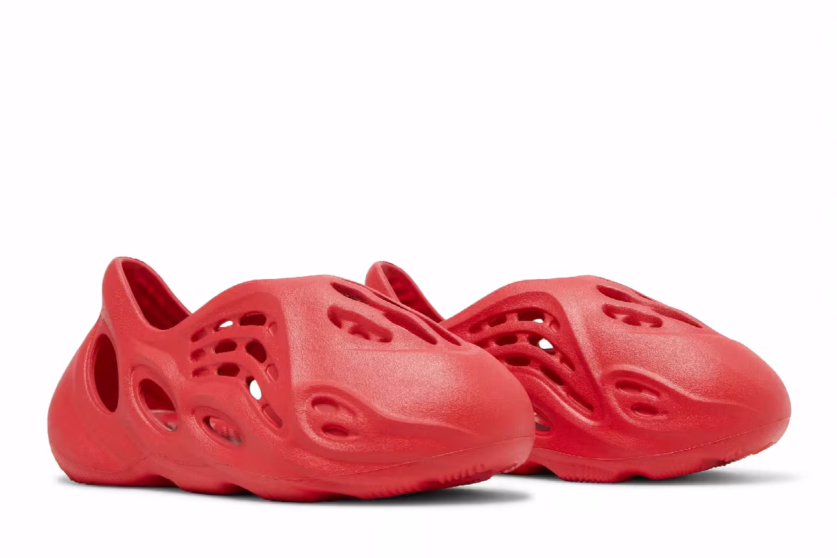 adidas Yeezy Foam Runner Kids Vermilion, view 9