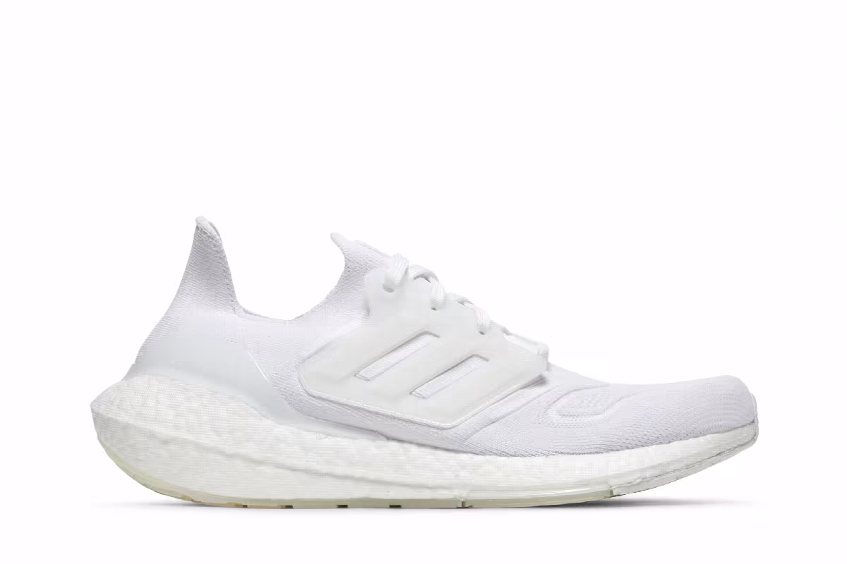 adidas UltraBoost 22 Cloud White, view 2