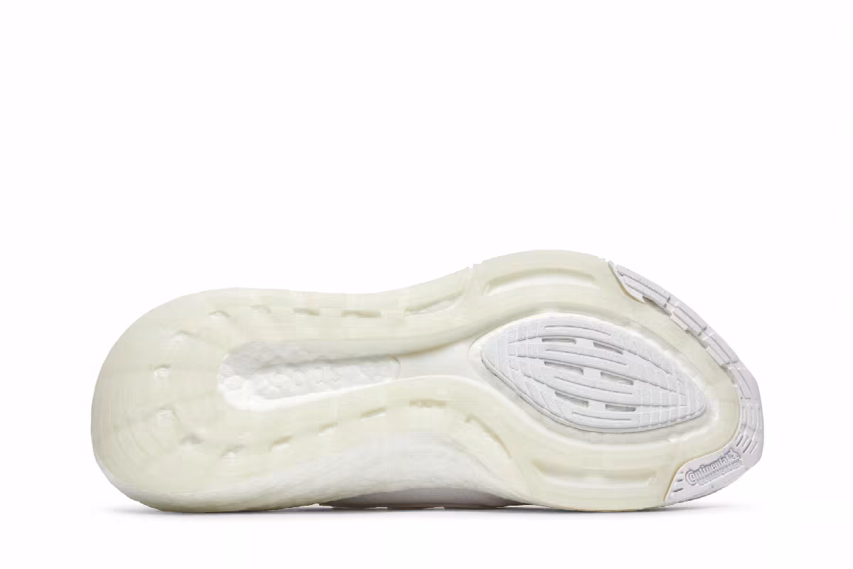 adidas UltraBoost 22 Cloud White, view 5