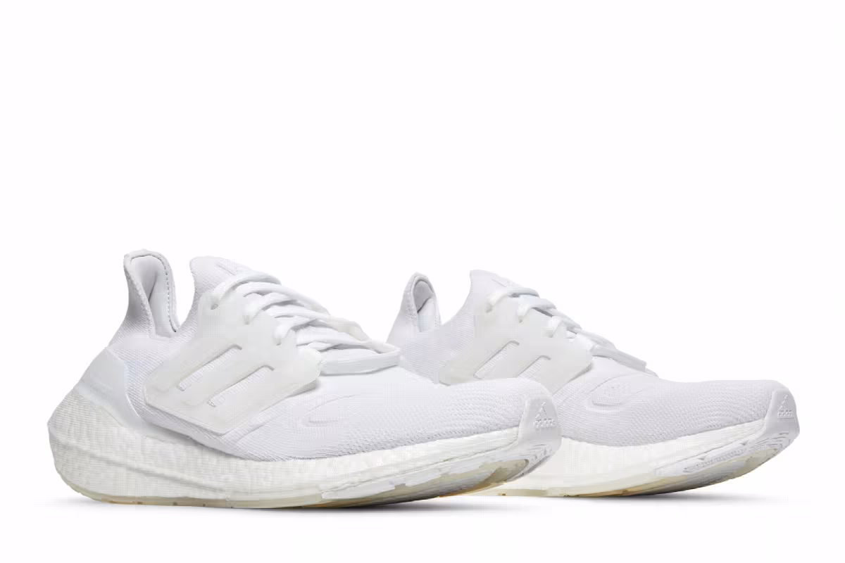 adidas UltraBoost 22 Cloud White, view 9