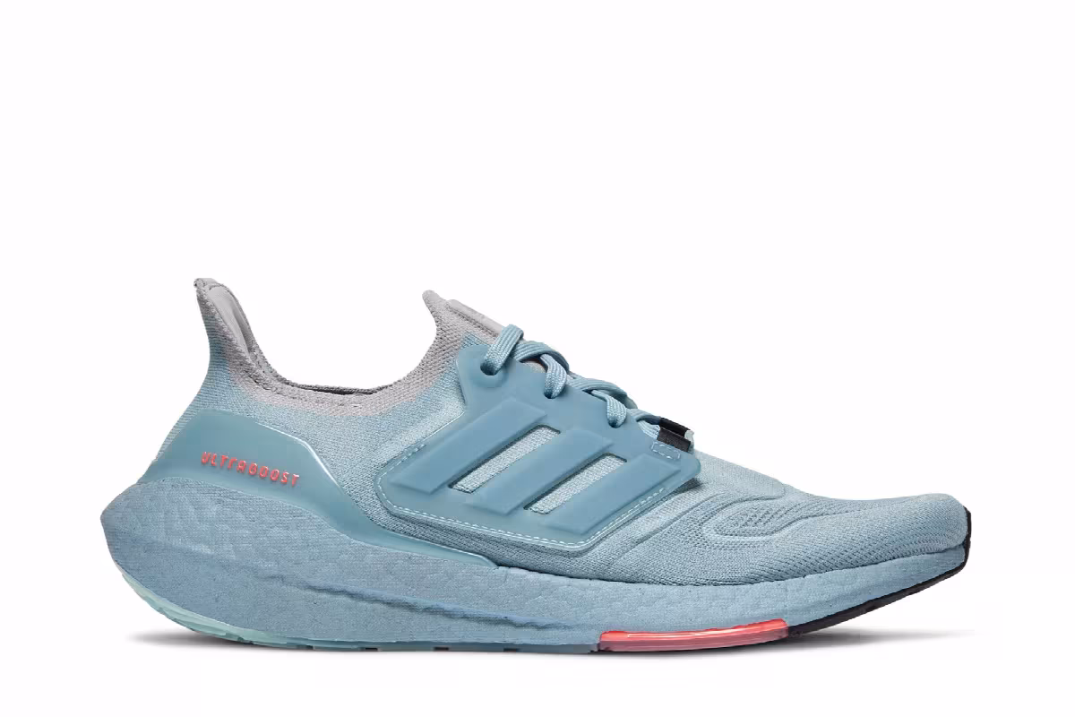 adidas UltraBoost 22 Magic Grey, view 2