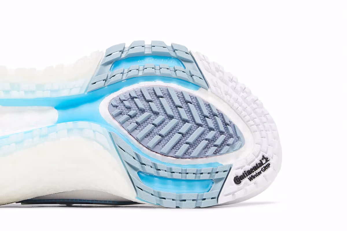 Adidas Women's UltraBoost 22 Cold.RDY Blue Tint Silver Metallic, view 6