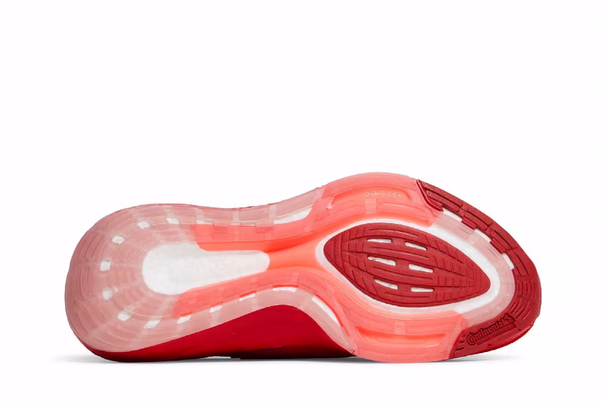 adidas UltraBoost 22 Vivid Red, view 5
