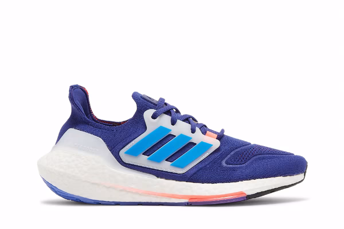 adidas UltraBoost 22 Legacy Indigo, view 2