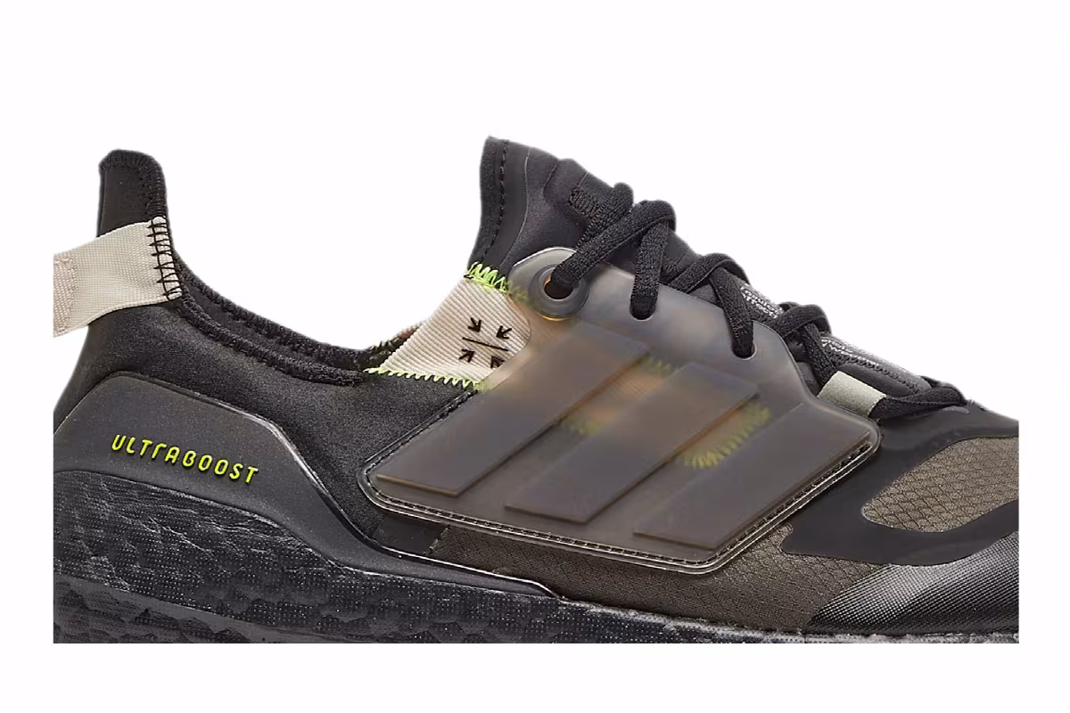 adidas UltraBoost 22 Cold.RDY Black Solar Yellow, view 3