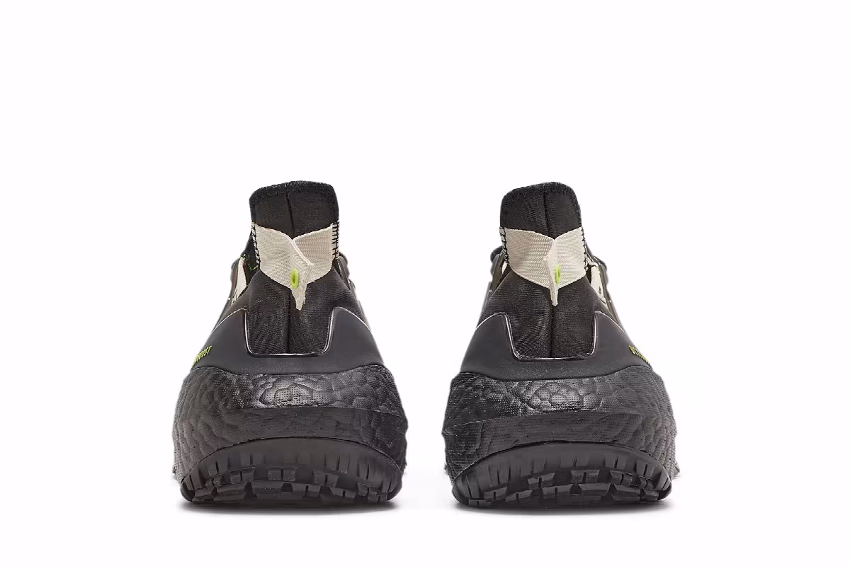 adidas UltraBoost 22 Cold.RDY Black Solar Yellow, view 7