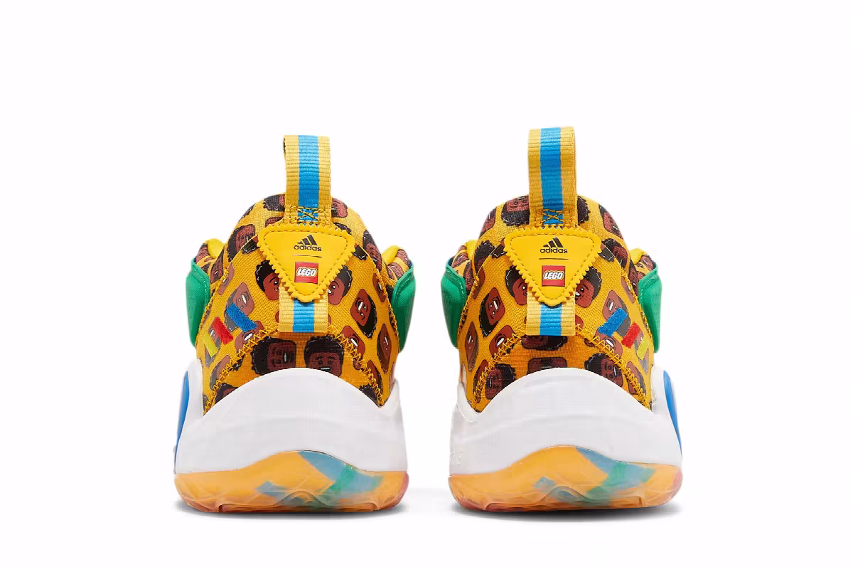 LEGO x adidas D.O.N. Issue #3 Minifig, view 7