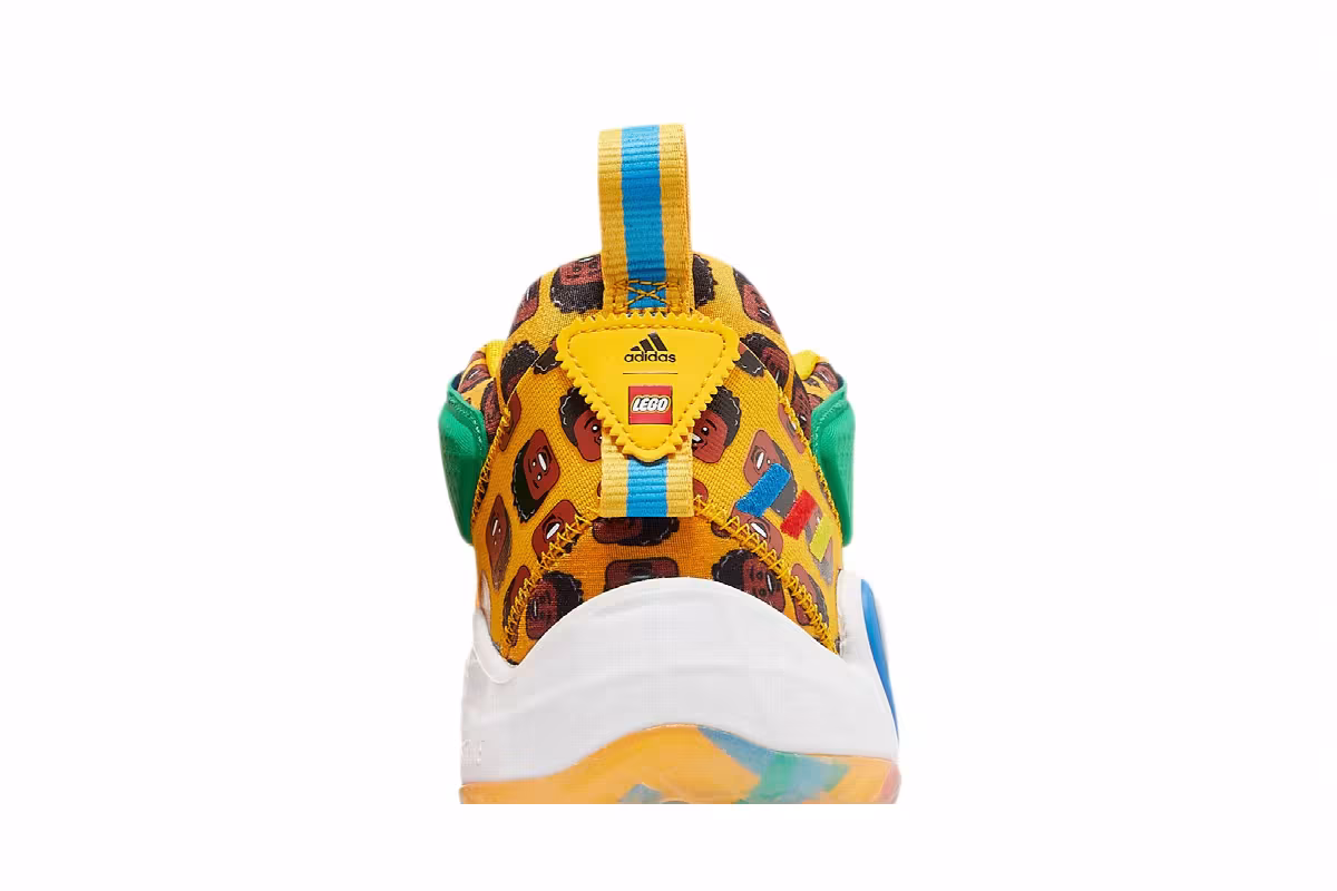 LEGO x adidas D.O.N. Issue #3 Minifig, view 8