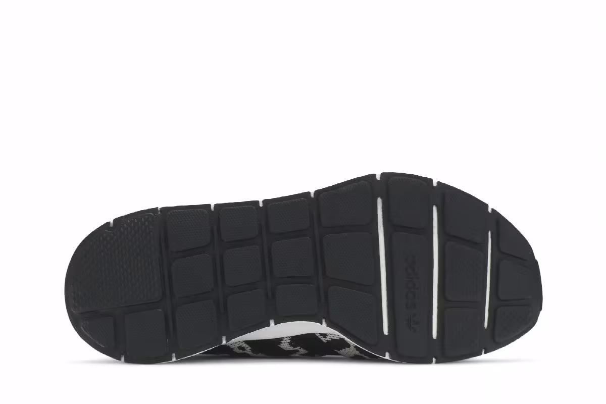 adidas Women's Swift Run Leopard Print, view 5