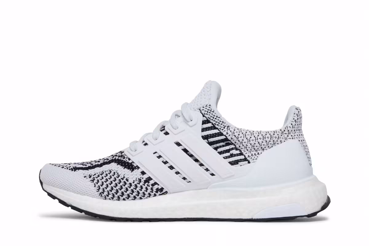 adidas UltraBoost 5.0 DNA Primeblue J White Black, view 4