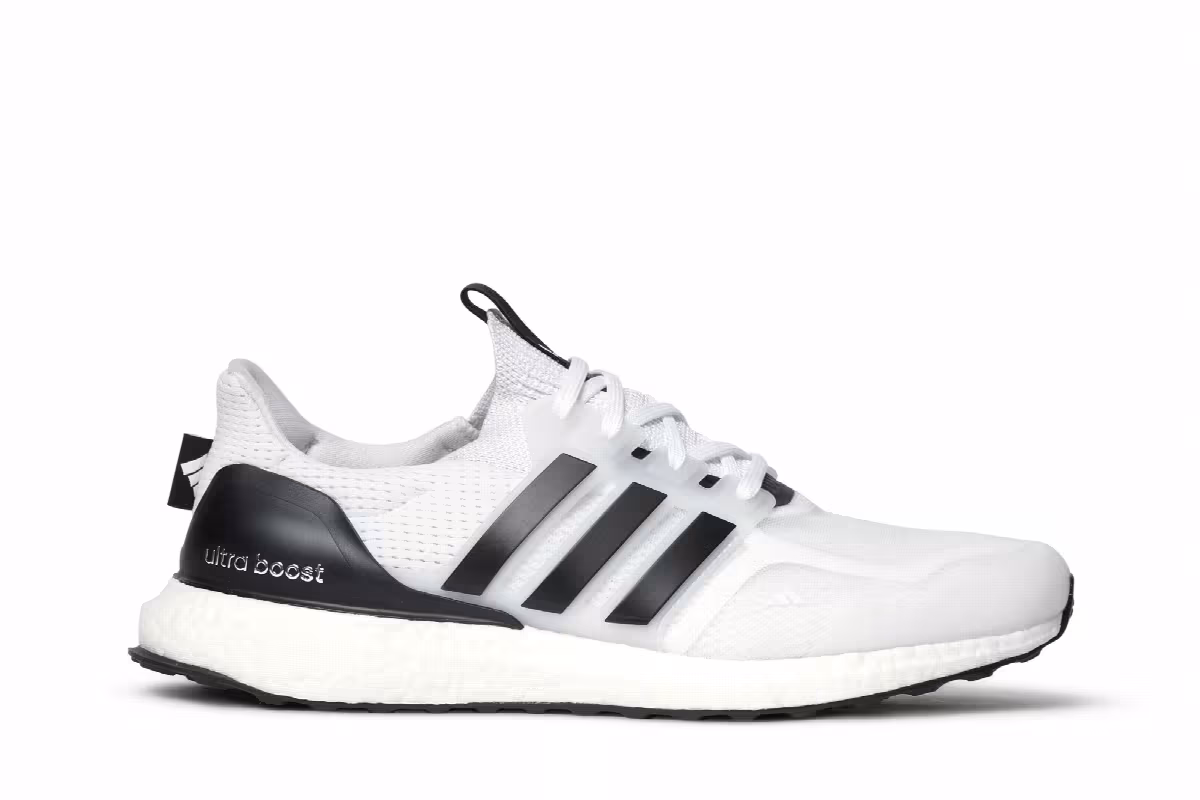 adidas UltraBoost 5.0 White Black, view 2