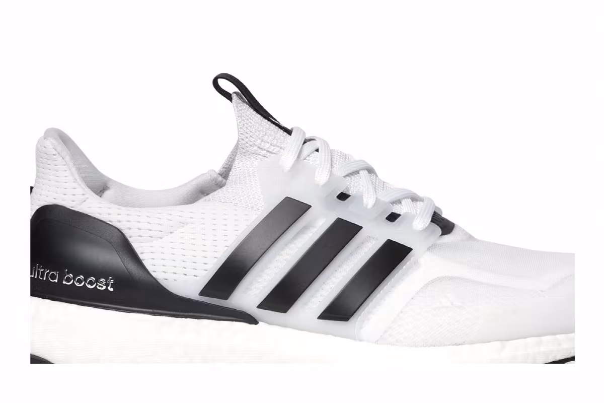 adidas UltraBoost 5.0 White Black, view 3