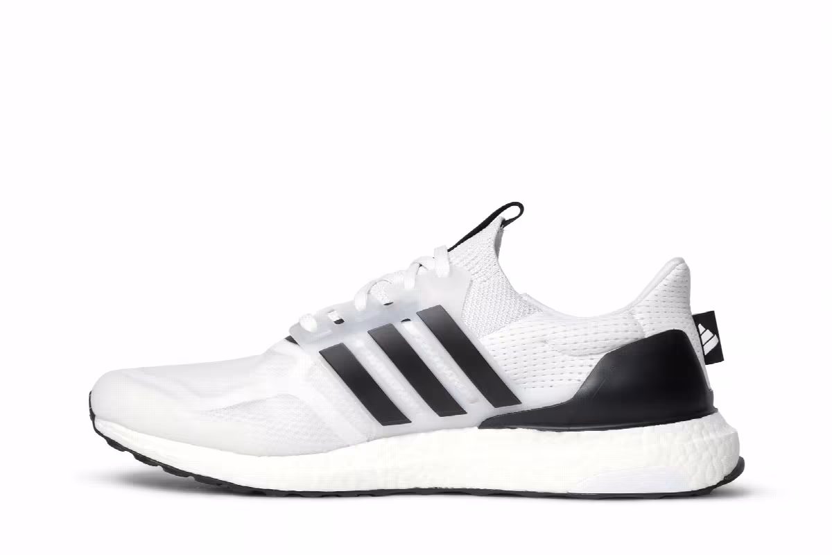 adidas UltraBoost 5.0 White Black, view 4