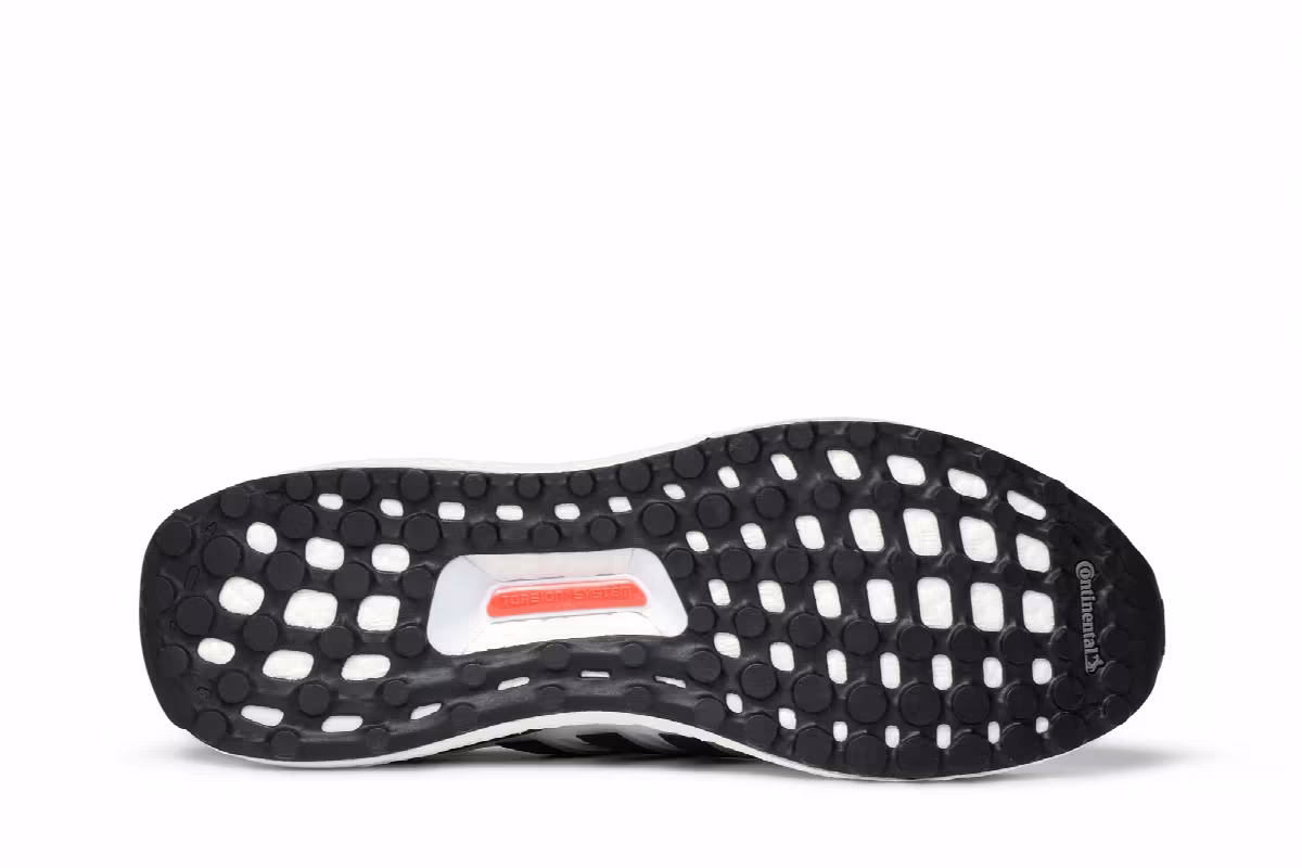 adidas UltraBoost 5.0 White Black, view 5