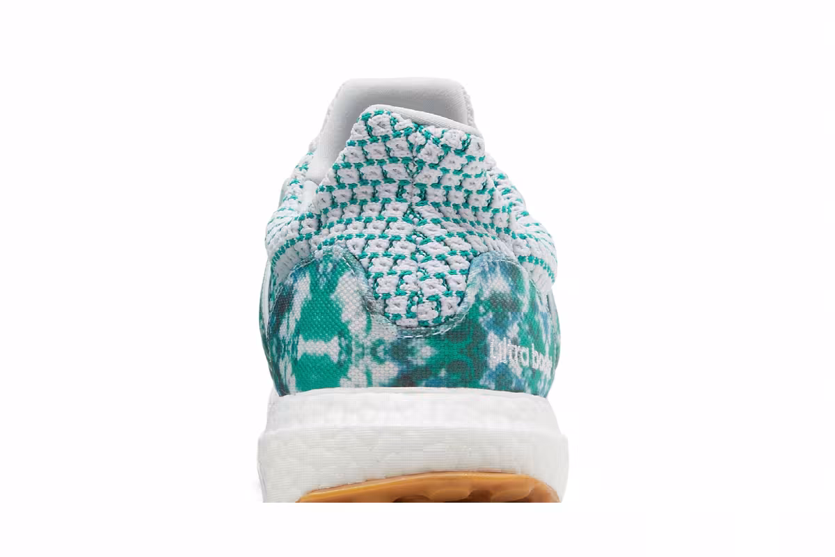adidas UltraBoost 5.0 Cloud White Green, view 8