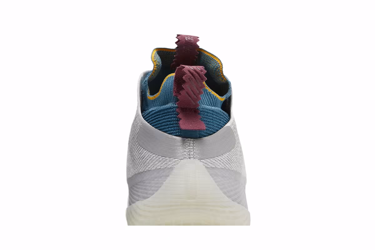 adidas N3xt L3v3l Futurenatural Three, view 8