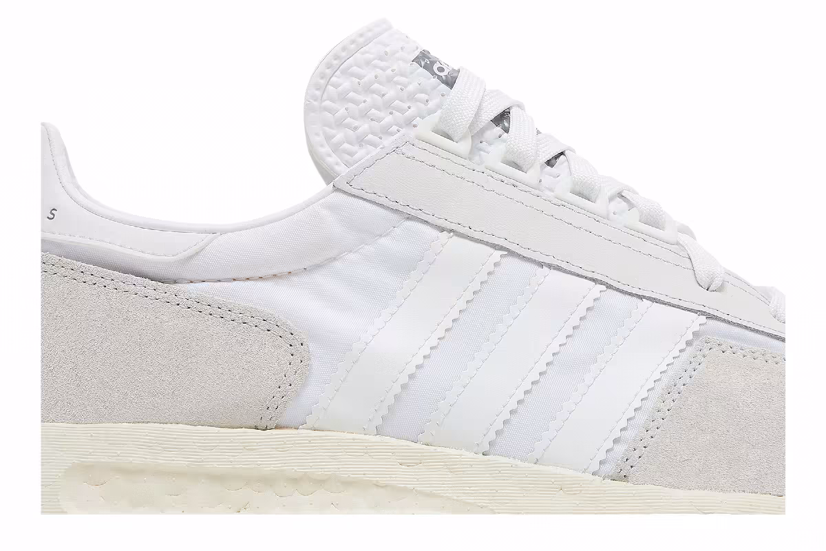 adidas Retropy E5 White Gum, view 3