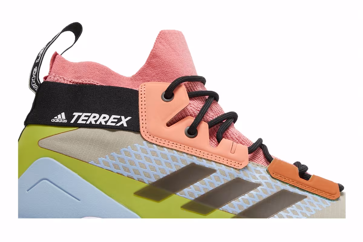 Adidas Terrex Free Hiker GTX Nothing Left Behind, view 3