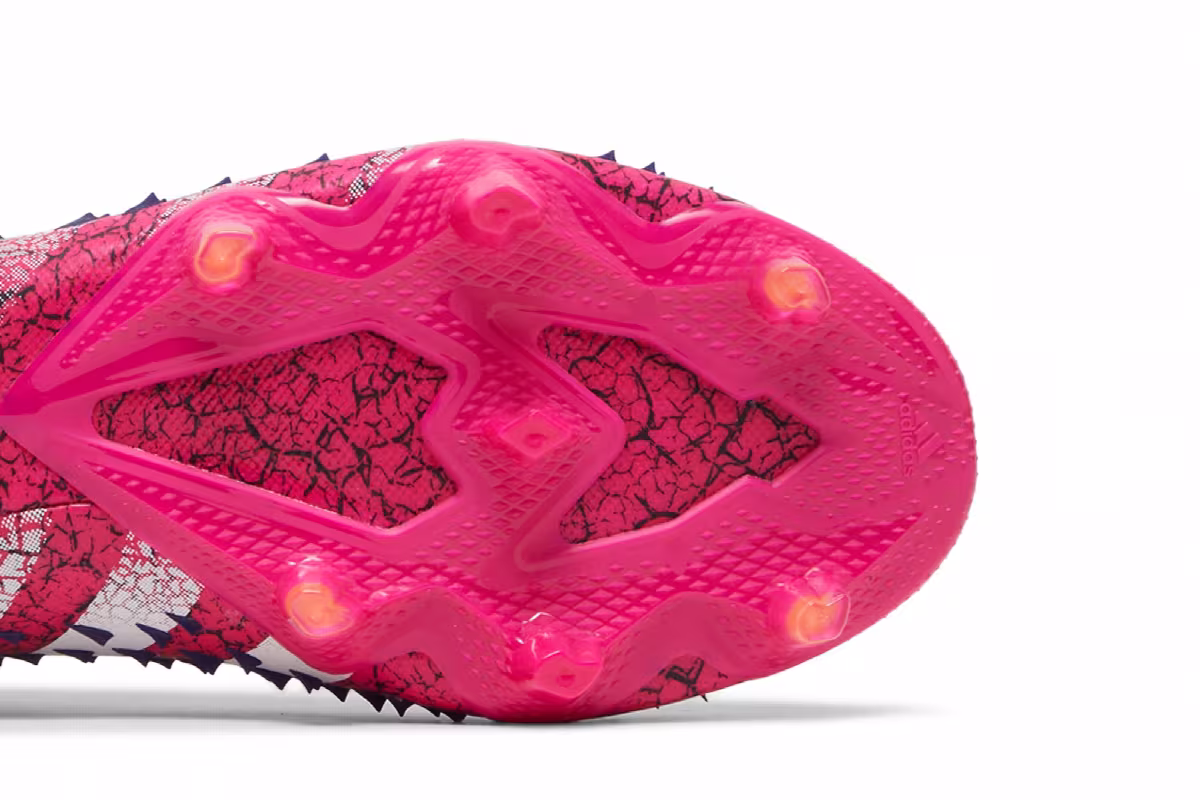 Adidas Predator Freak.1 Low FG Demonskin - Black Shock Pink, view 6