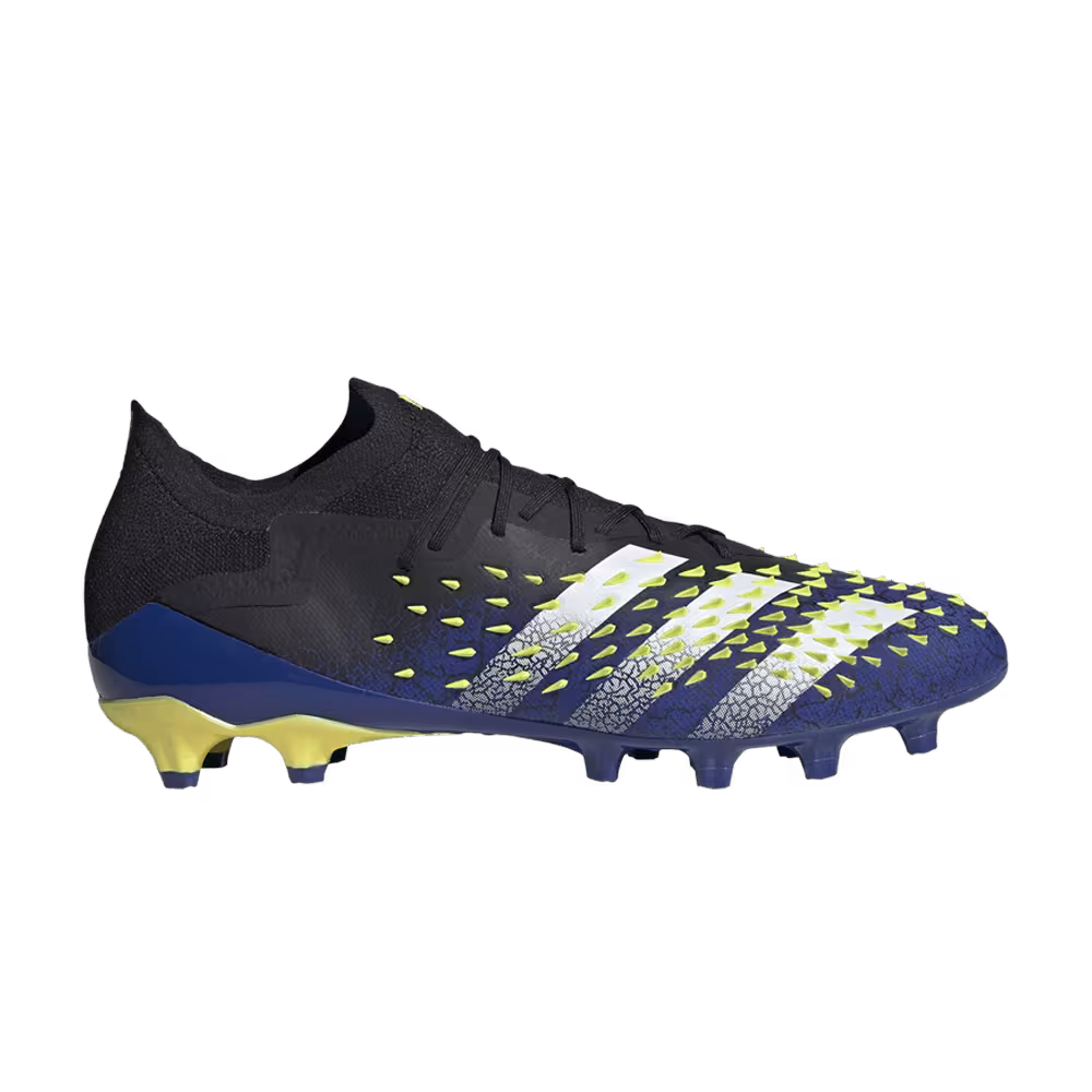 Adidas Predator Freak.1 Low AG Demonskin - Black