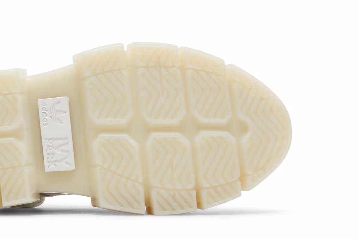 Ivy Park x adidas Women's Super Sleek Chunky Halls Of Ivy, view 6