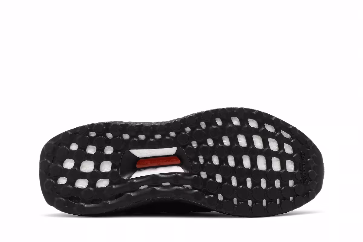adidas Women's UltraBoost 4.0 DNA Core Black, view 5