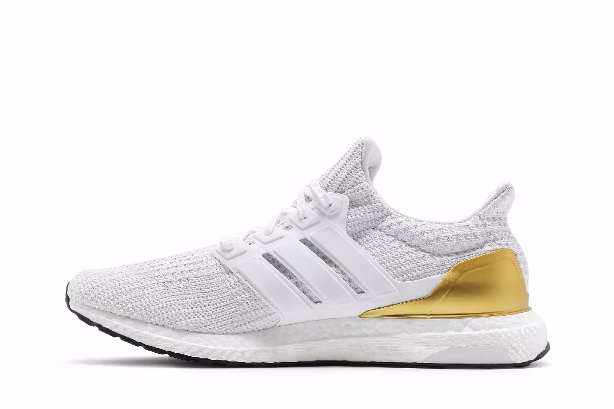 adidas UltraBoost 4.0 DNA White Gold Metallic, view 4