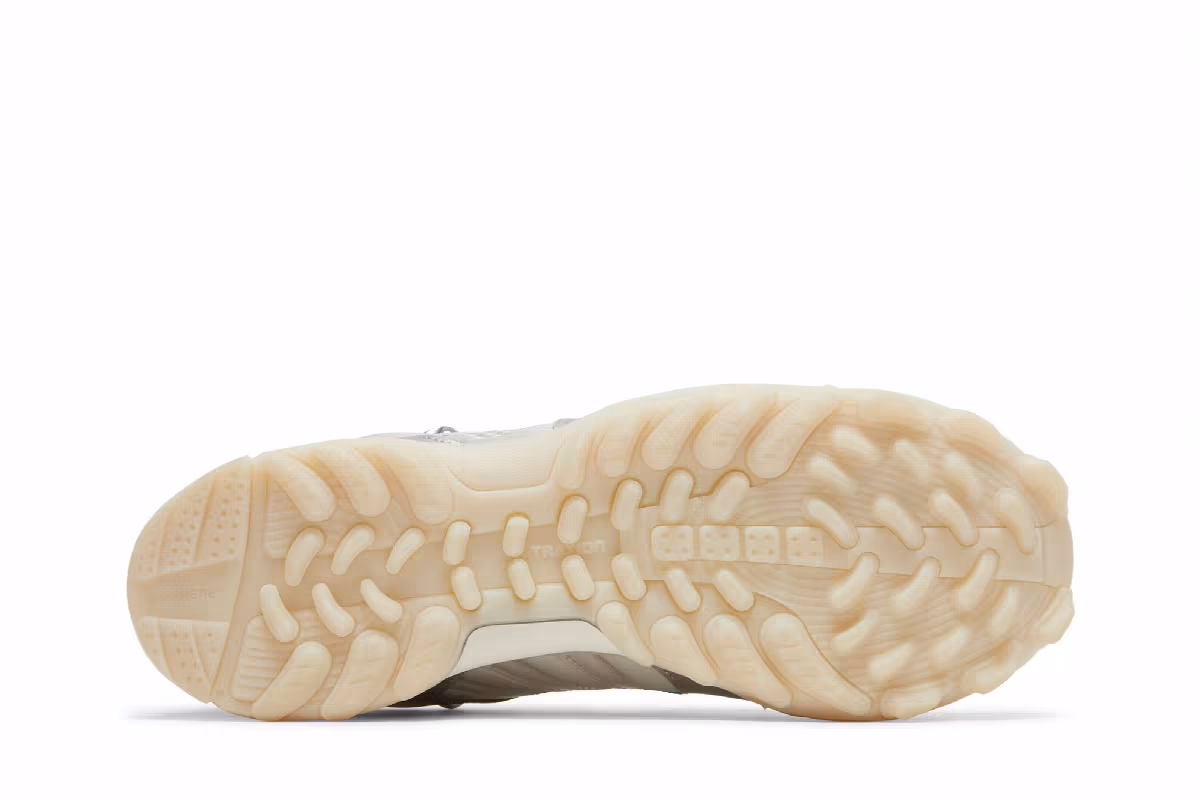 032c x adidas GSG TR Silver Metallic, view 5