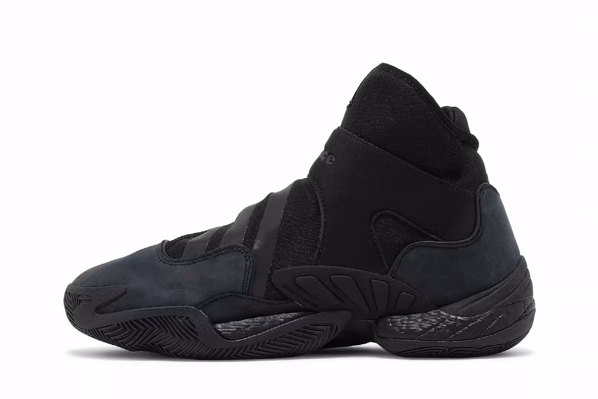Pharrell x adidas Crazy BYW 0 To 60 Triple Black, view 4