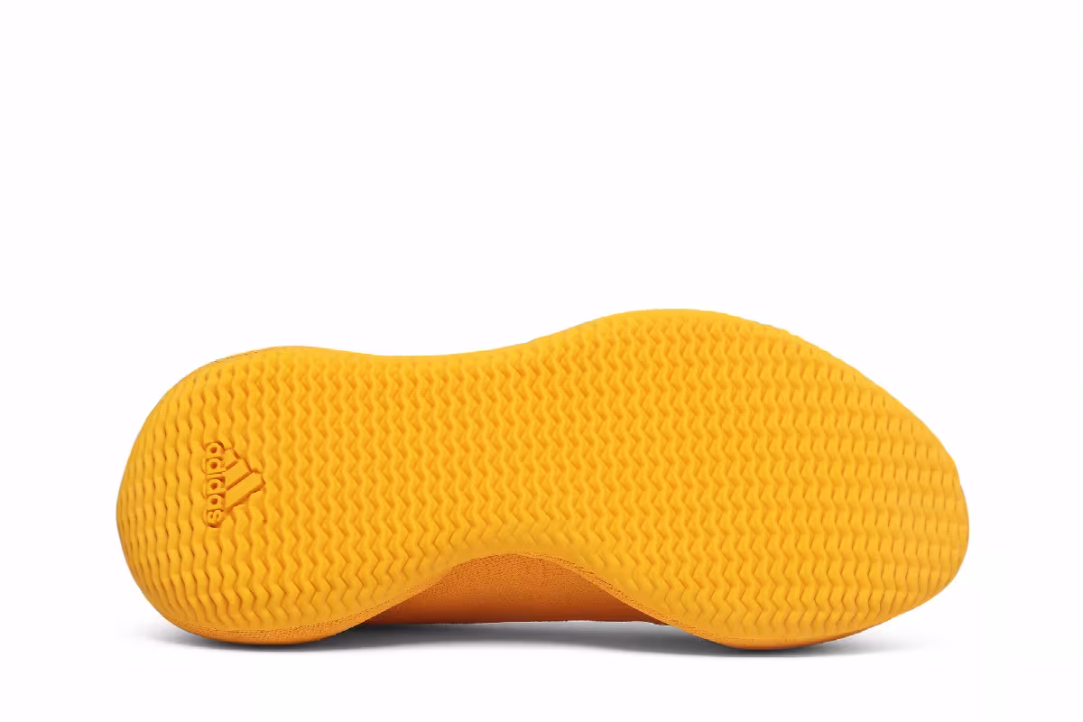 adidas Yeezy Knit Runner Sulfur, view 5