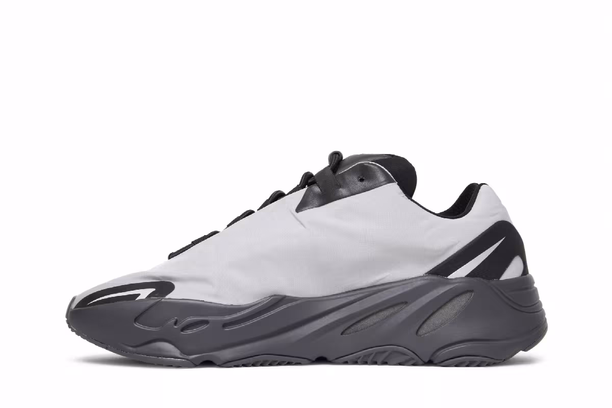 adidas Men's Yeezy Boost 700 MNVN Metallic, view 4