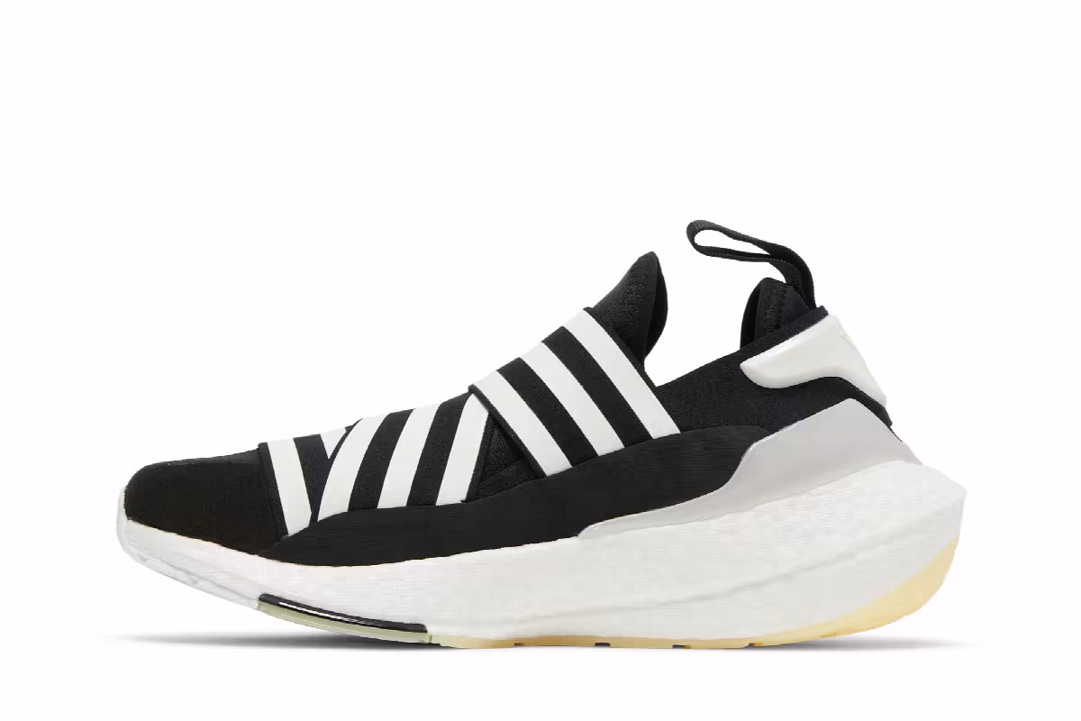 adidas Y-3 UltraBoost 22 Black White, view 4