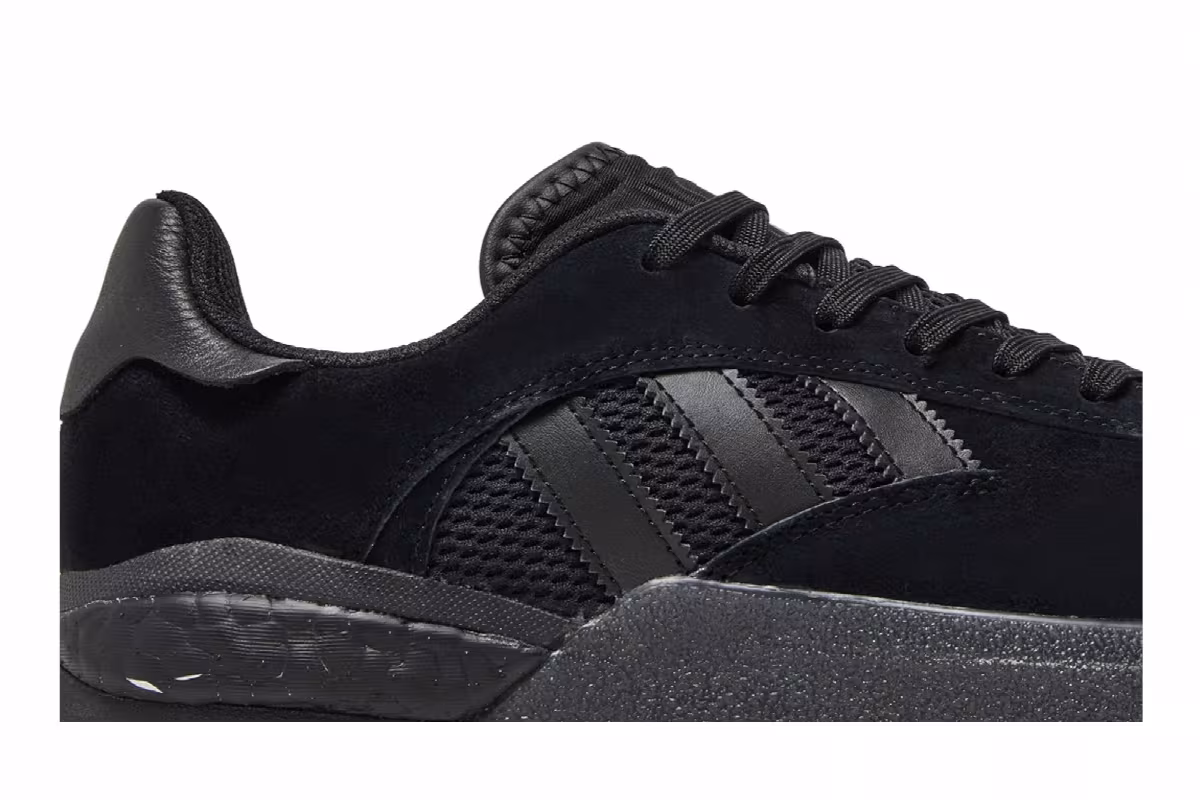 Adidas 3ST.004 Triple Black, view 3