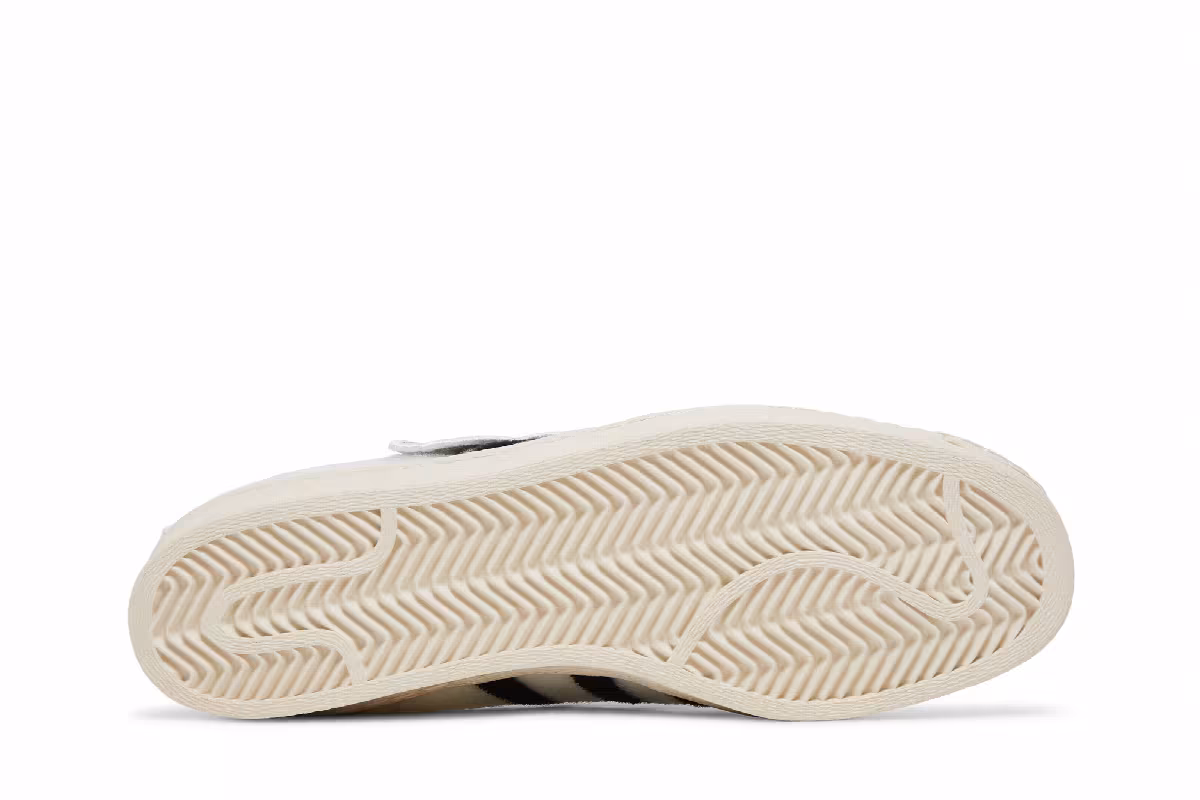 Sneakersnstuff x adidas Superstar 80s Kinenbi, view 5