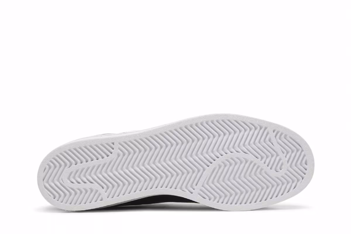 adidas Superstar Valentine's Day, view 5