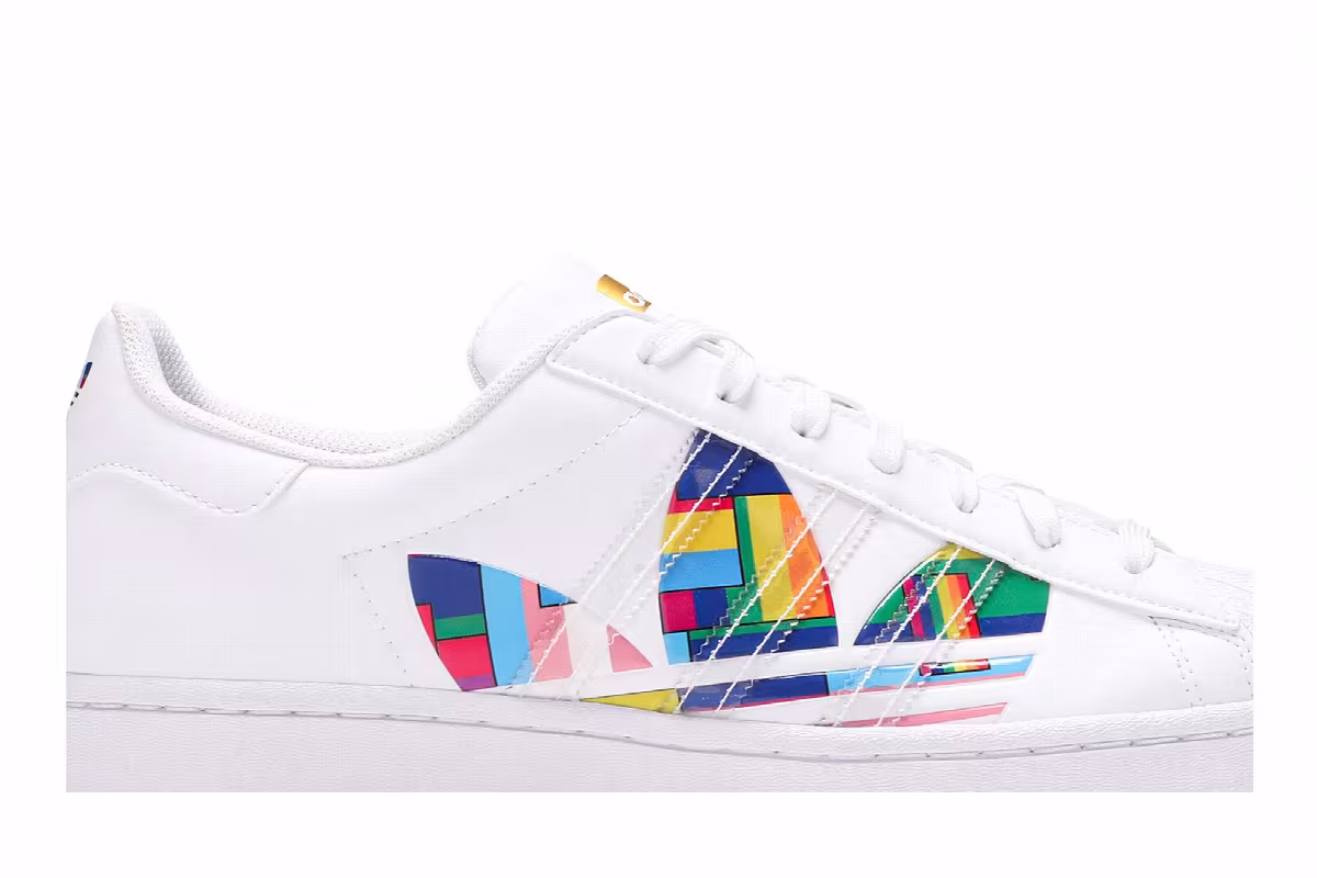 adidas Superstar Pride, view 3
