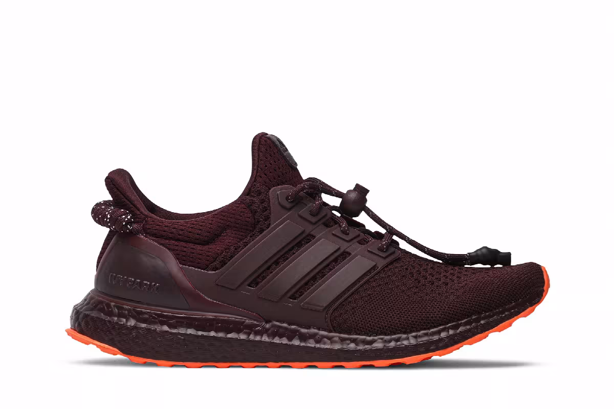 Ivy Park x adidas UltraBoost Maroon, view 2