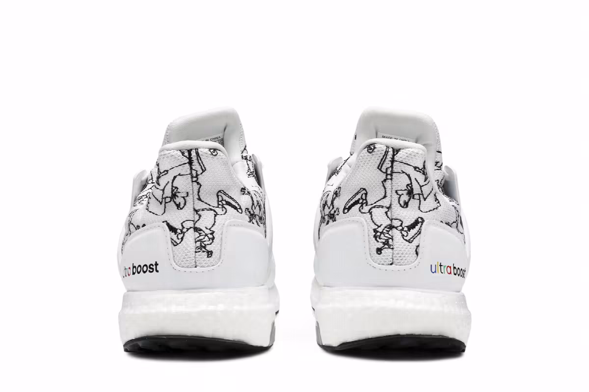 Disney x adidas UltraBoost DNA Sport Goofy Pack - White, view 7