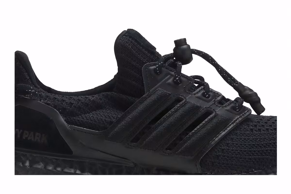 Ivy Park x adidas UltraBoost Black Hi-Res Yellow, view 3