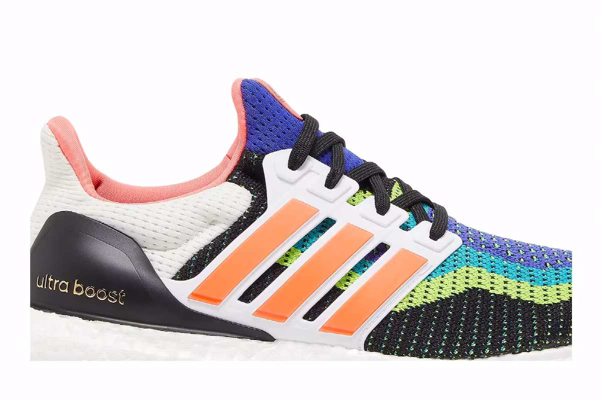 adidas UltraBoost 2.0 DNA What The - Cloud White, view 3