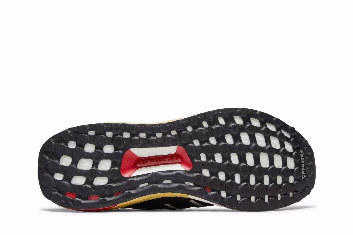 adidas UltraBoost DNA Tokyo, view 5
