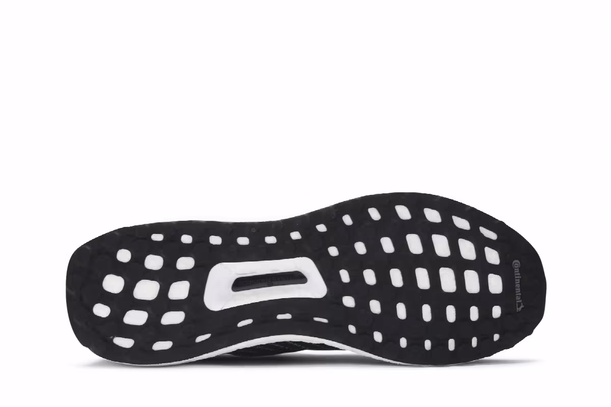 Parley x adidas UltraBoost DNA Core Black, view 5
