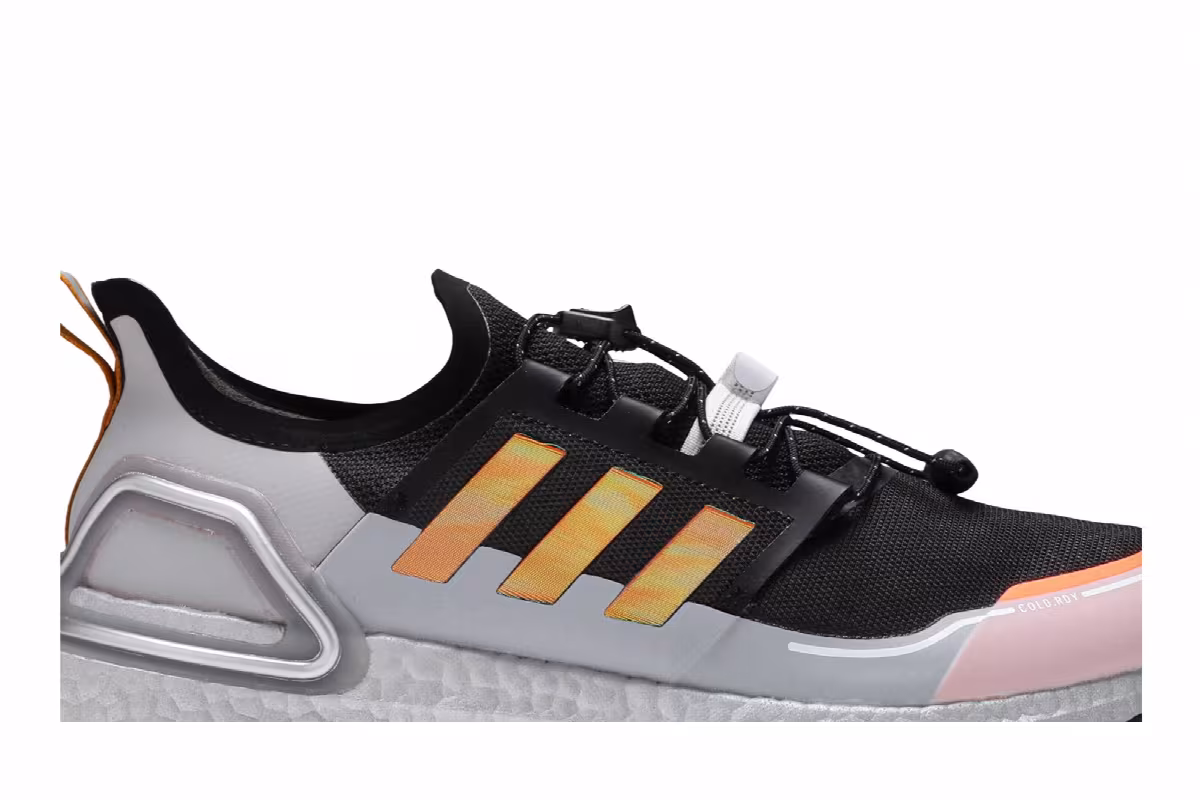 Adidas UltraBoost Winter.Rdy Black Signal Orange, view 3