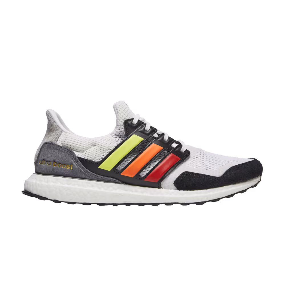 adidas UltraBoost S&L Pride