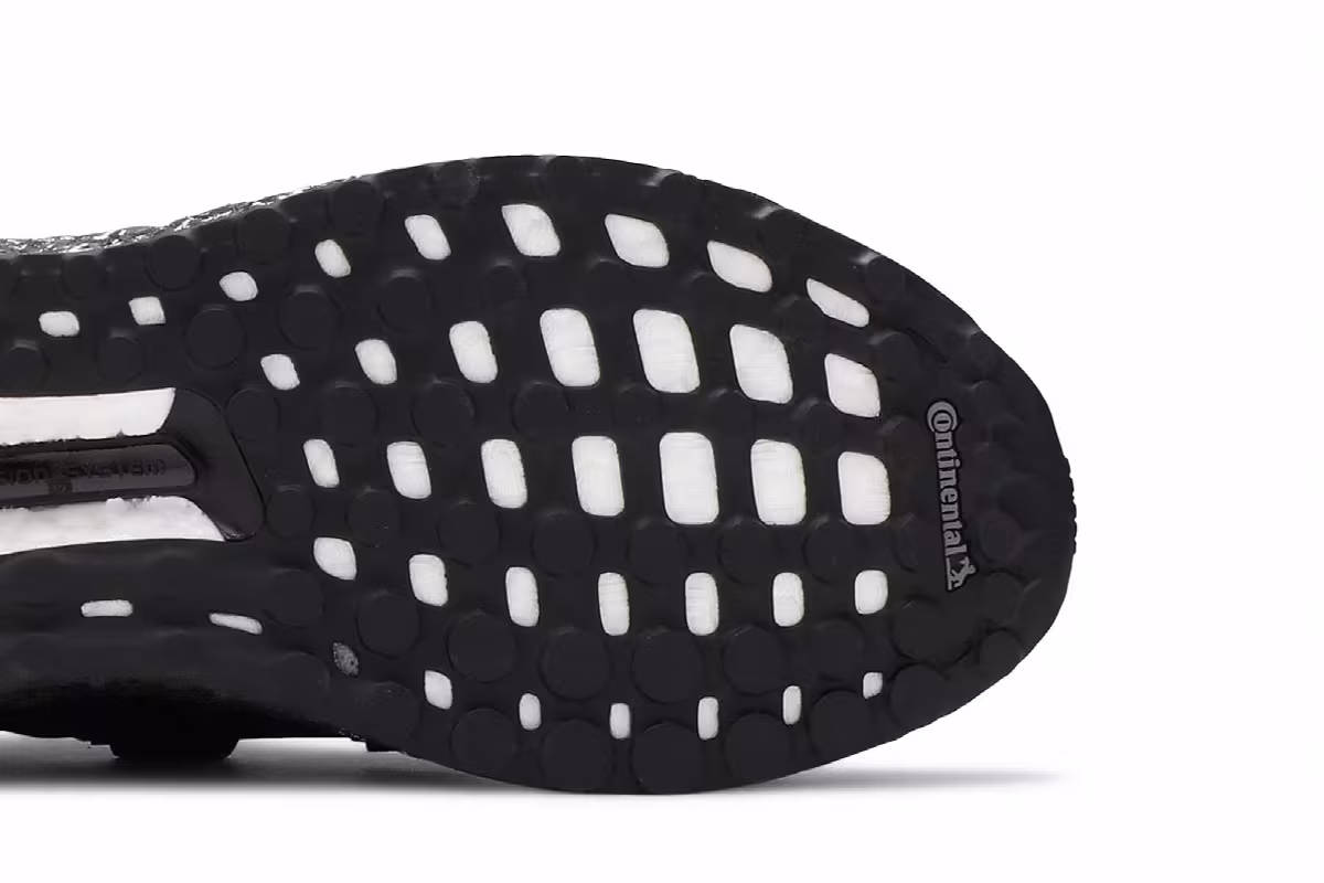 Hyke x adidas UltraBoost AOH 001 Black, view 6