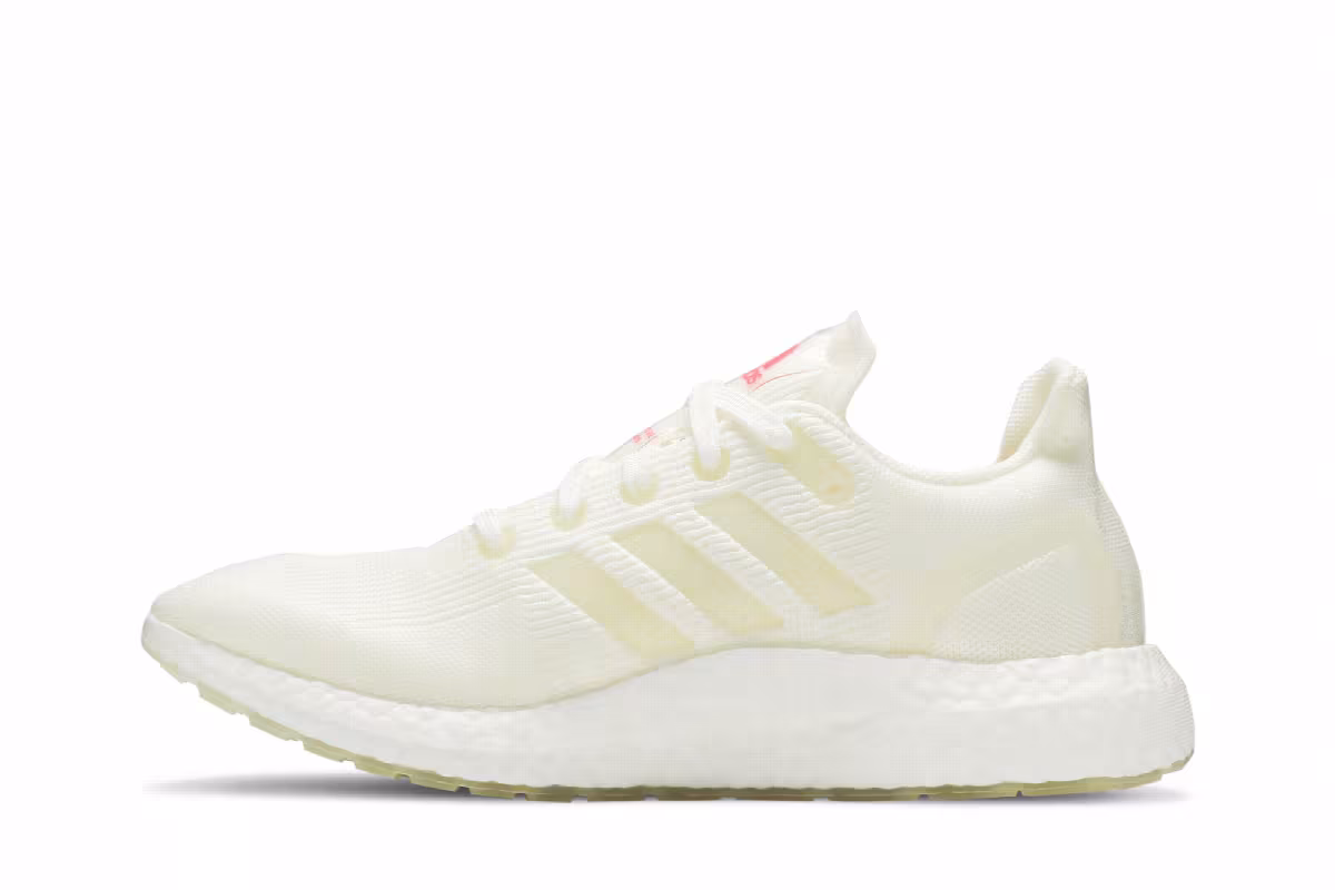 Adidas UltraBoost DNA Loop No Dye, view 4