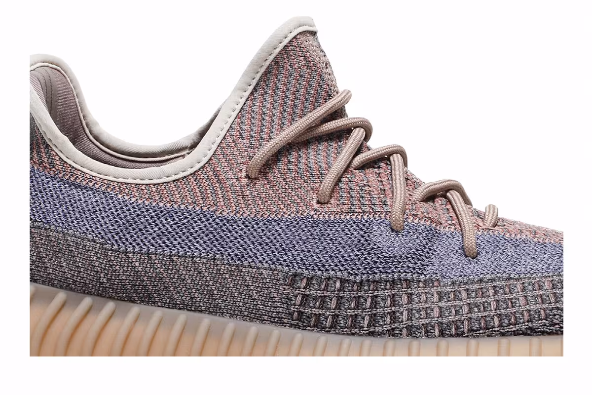 adidas Yeezy Boost 350 V2 Fade, view 3