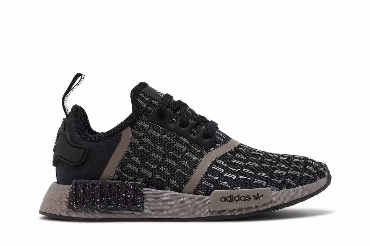 Star Wars x adidas NMD_R1 Mandolarian, view 2