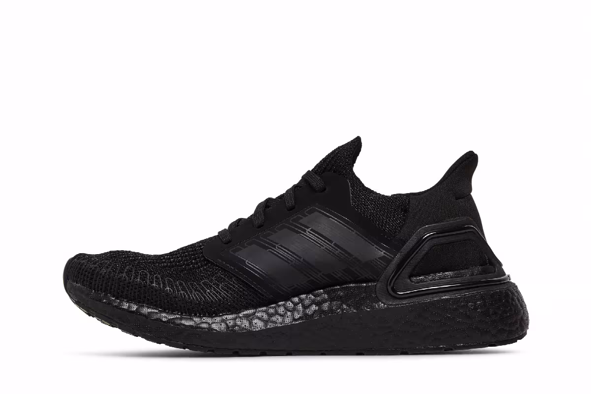 adidas UltraBoost 20 J Triple Black, view 4